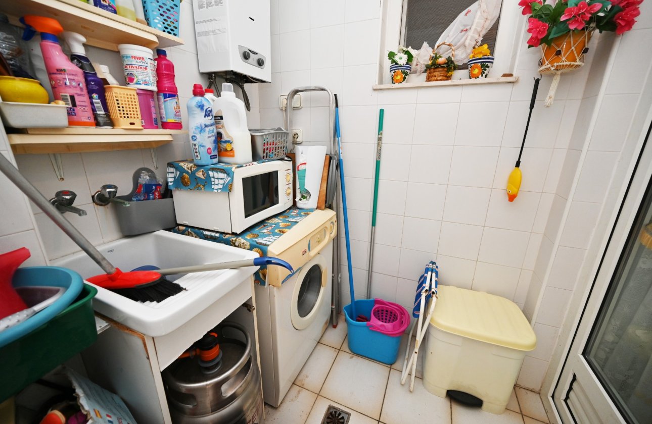 Resale - Apartment / flat - Torrevieja - La Mata