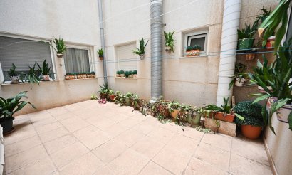 Resale - Apartment / flat - Torrevieja - La Mata