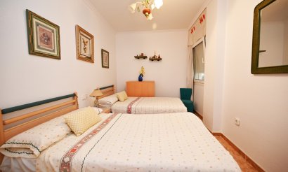 Resale - Apartment / flat - Torrevieja - La Mata