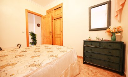 Resale - Apartment / flat - Torrevieja - La Mata