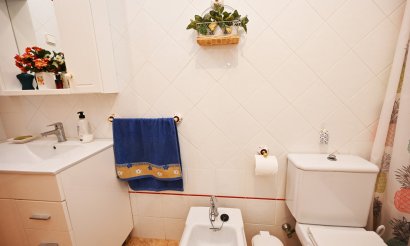 Resale - Apartment / flat - Torrevieja - La Mata