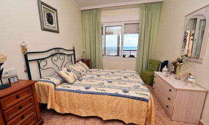 Resale - Apartment / flat - Torrevieja - La Mata