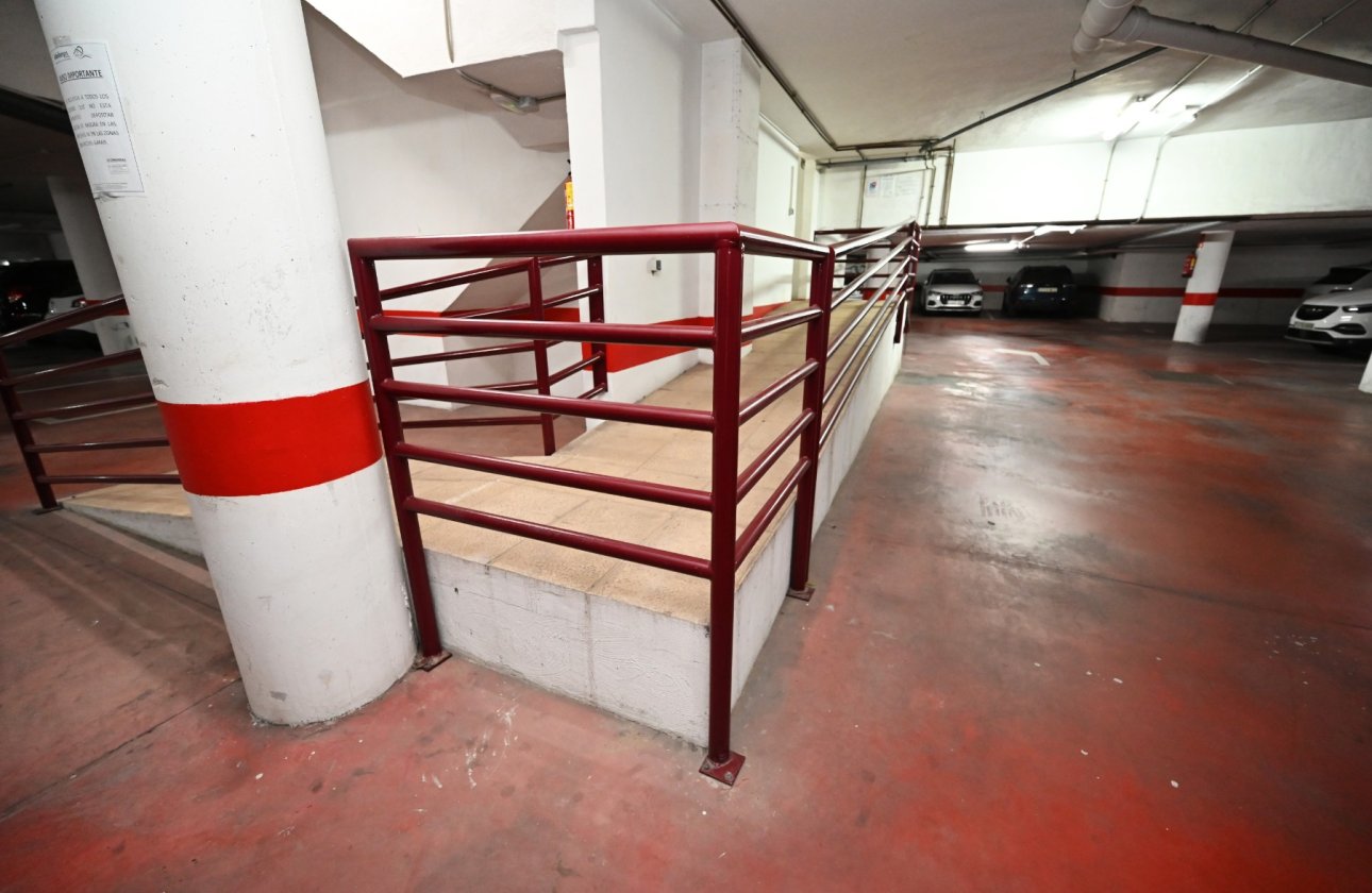 Resale - Apartment / flat - Torrevieja - La Mata