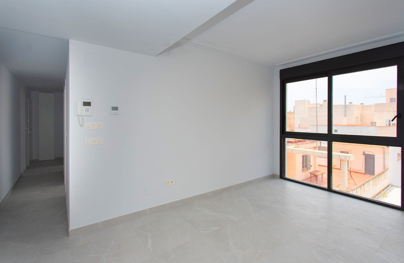 Resale - Apartment / flat - Torrevieja - Playa del Cura