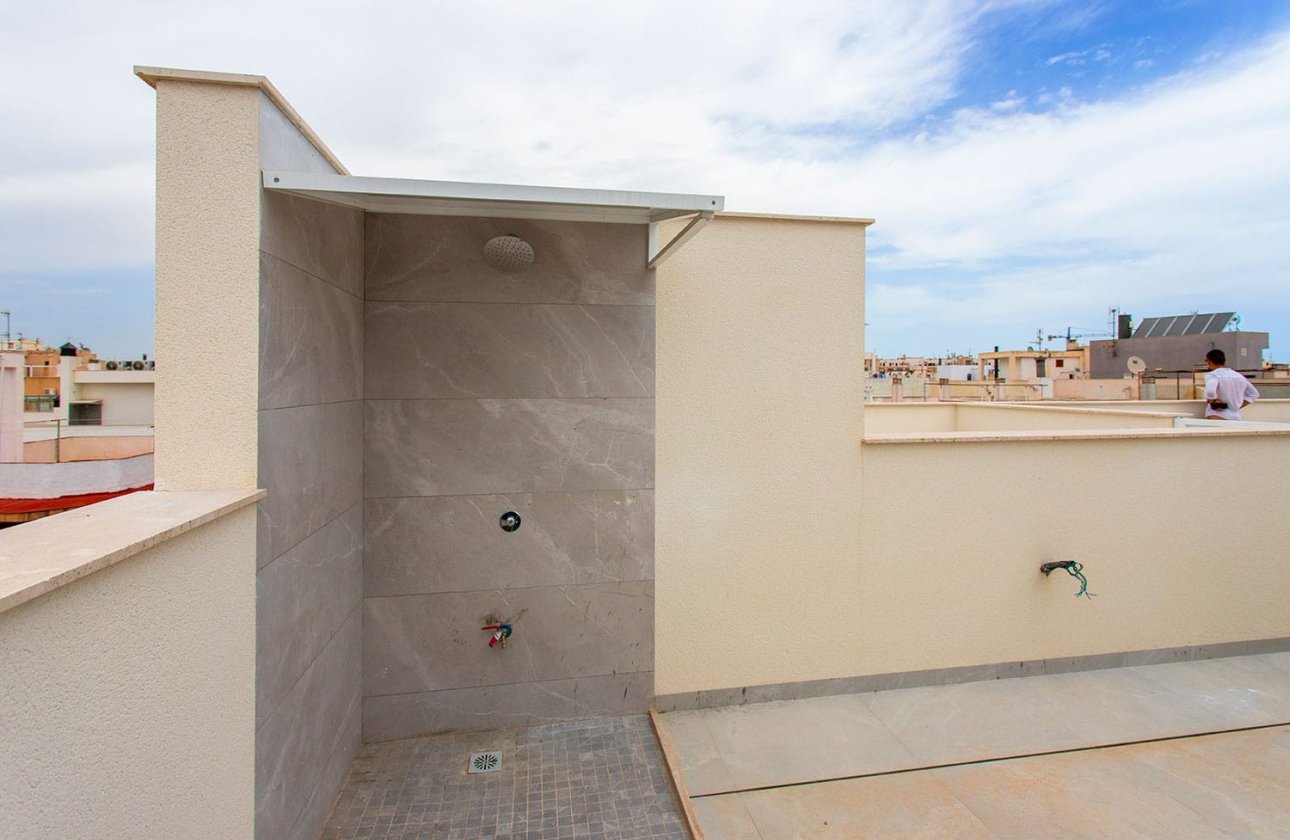 Resale - Apartment / flat - Torrevieja - Playa del Cura
