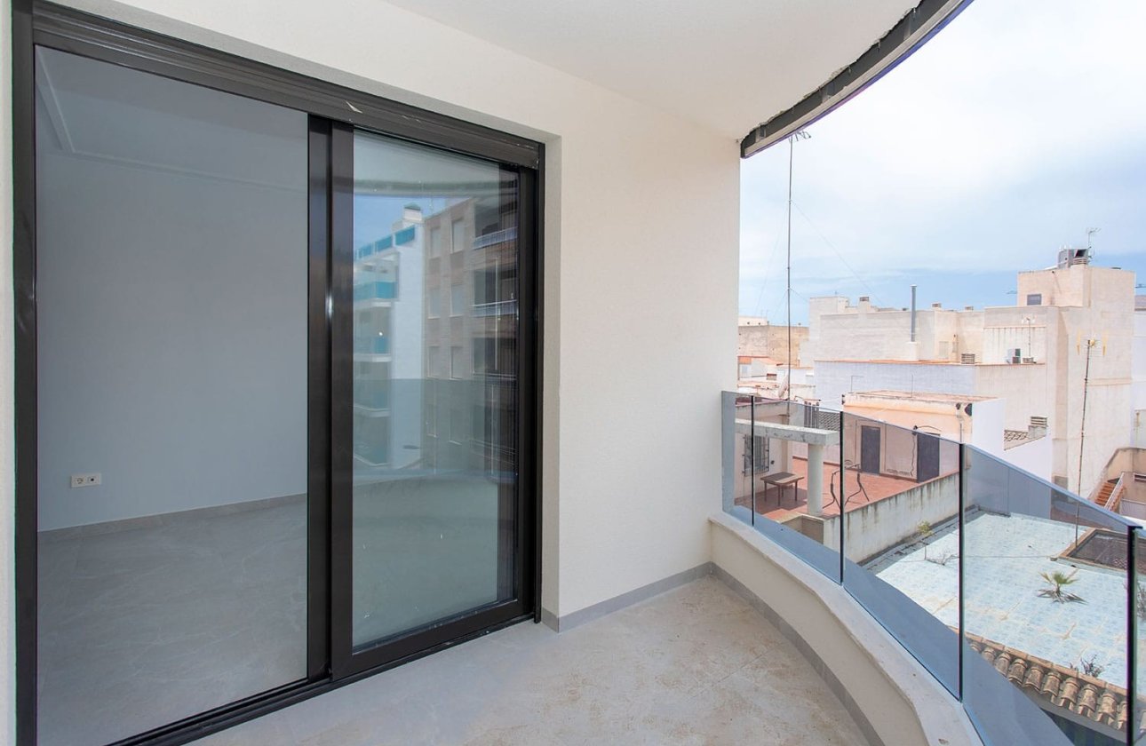 Resale - Apartment / flat - Torrevieja - Playa del Cura