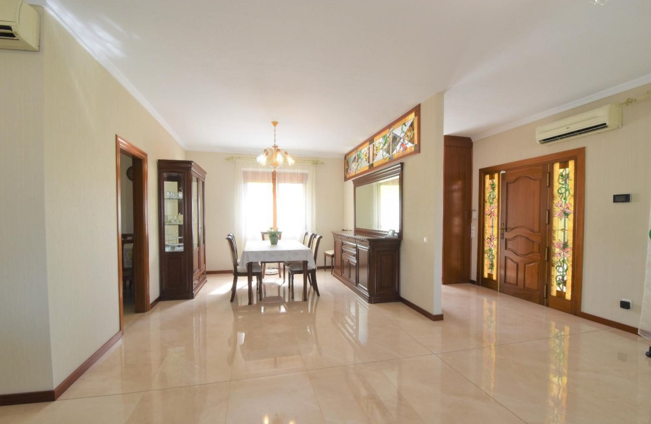 Resale - Villa - Ciudad Quesada