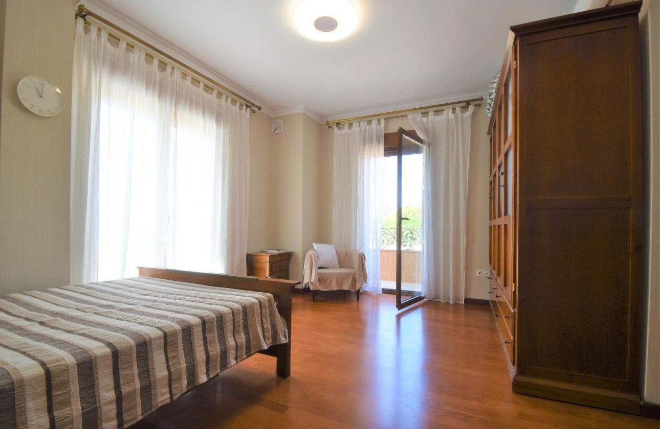 Resale - Villa - Ciudad Quesada