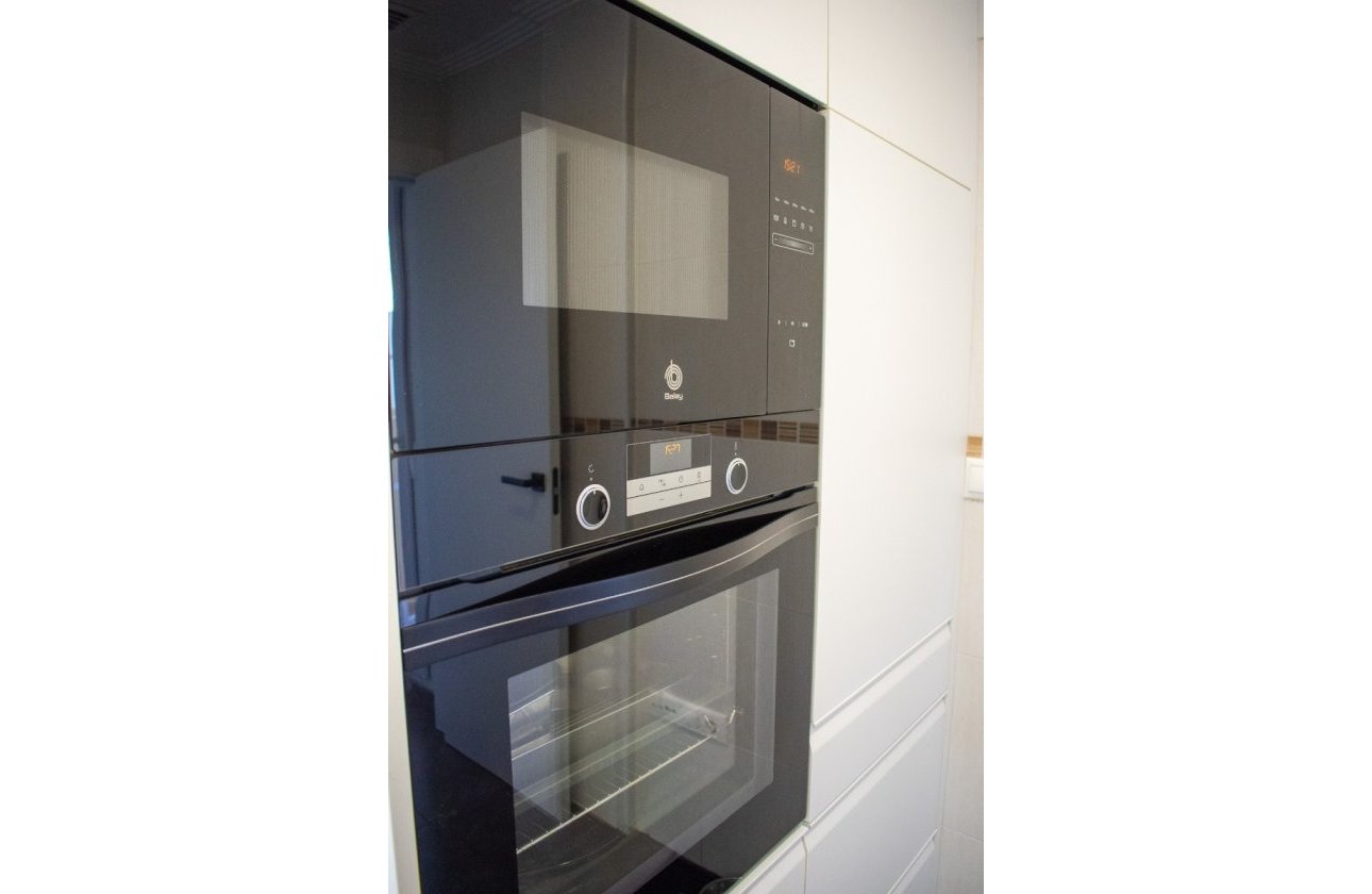 Resale - Villa - Guardamar del Segura - Urbanizaciones