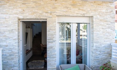 Resale - Villa - Guardamar del Segura - Urbanizaciones