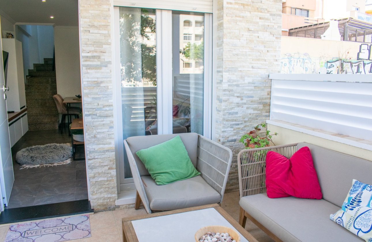 Resale - Villa - Guardamar del Segura - Urbanizaciones