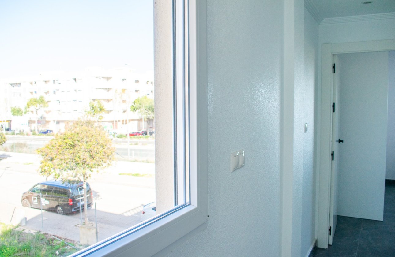 Resale - Villa - Guardamar del Segura - Urbanizaciones