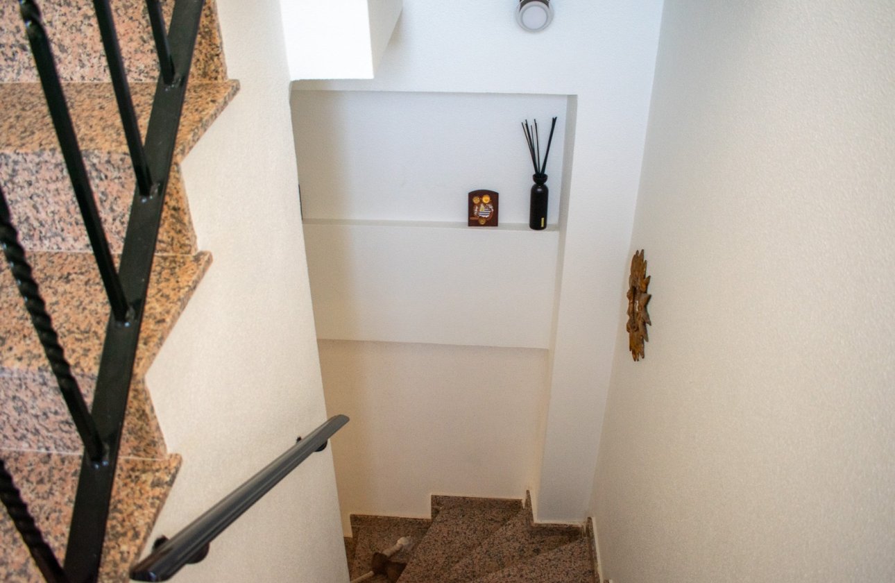 Resale - Villa - Guardamar del Segura - Urbanizaciones