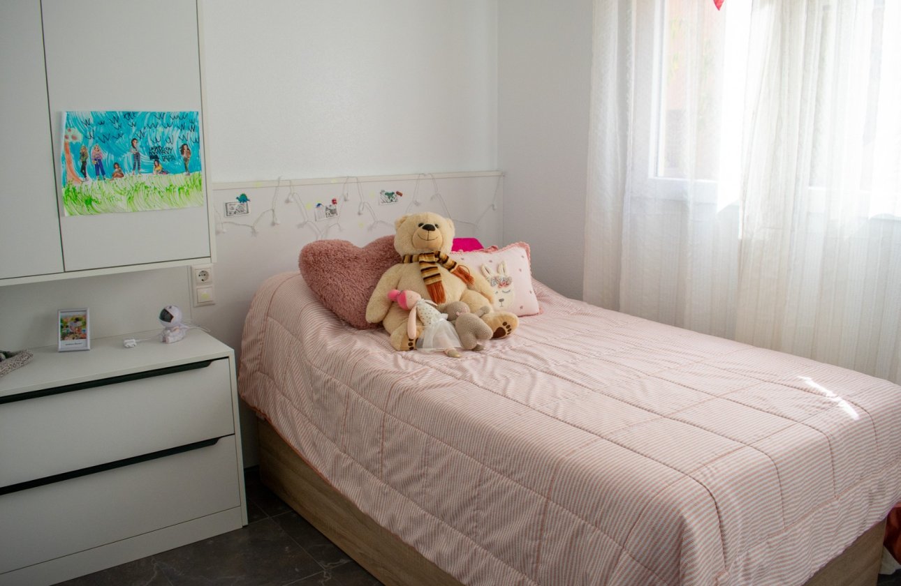 Resale - Villa - Guardamar del Segura - Urbanizaciones