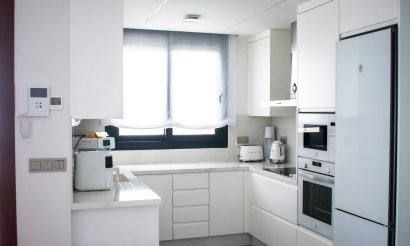 Resale - Villa / Semi detached - Torrevieja - Los Altos