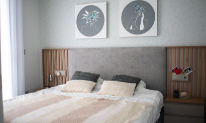 Resale - Villa / Semi detached - Torrevieja - Los Altos