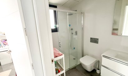 Resale - Villa / Semi detached - Torrevieja - Los Altos