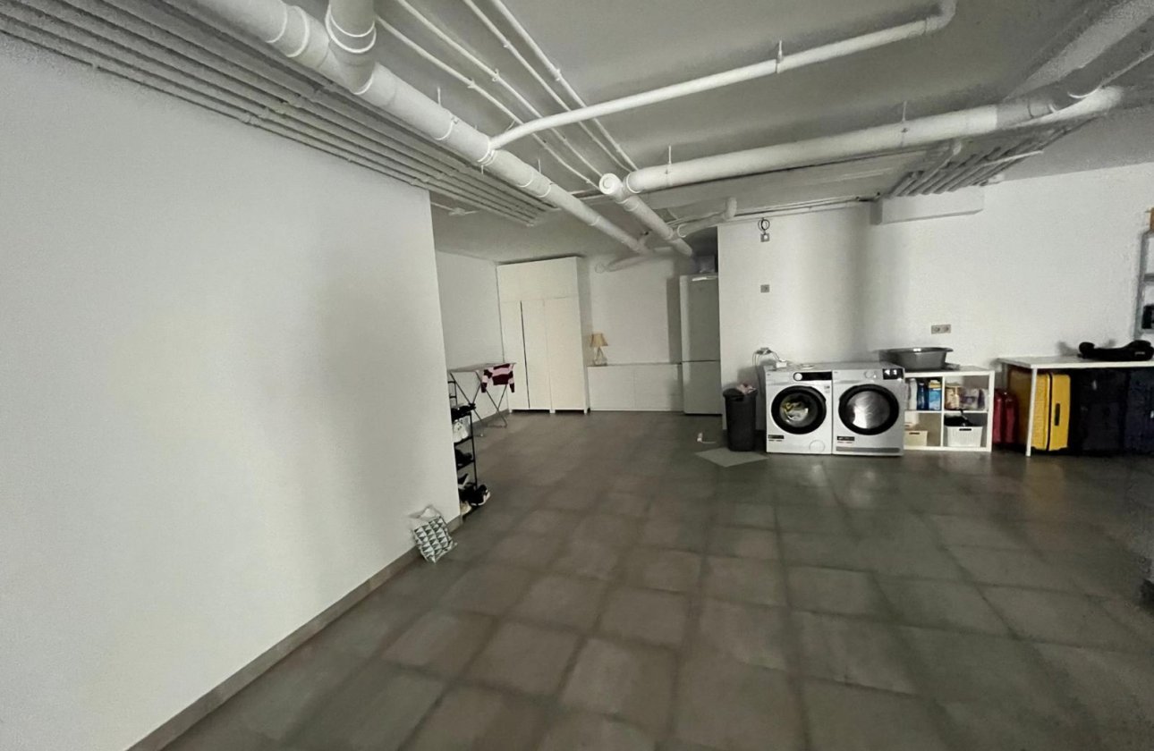 Resale - Villa / Semi detached - Torrevieja - Los Altos