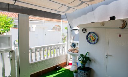 Resale - Villa - Torrevieja - La Siesta - El Salado - Torreta