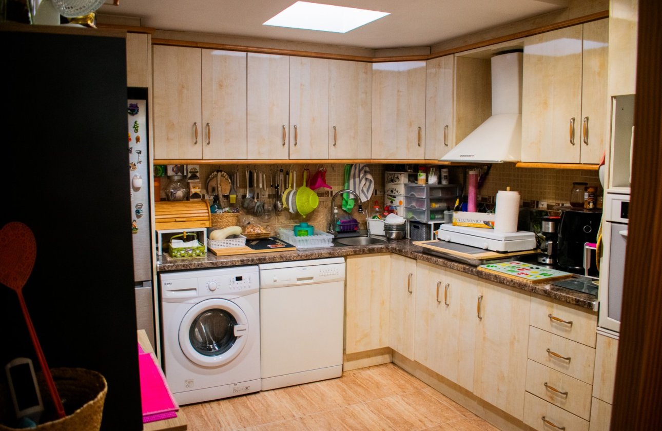 Resale - Villa - Torrevieja - La Siesta - El Salado - Torreta