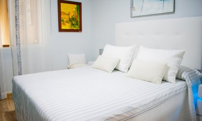 Resale - Villa - Torrevieja - La Siesta - El Salado - Torreta