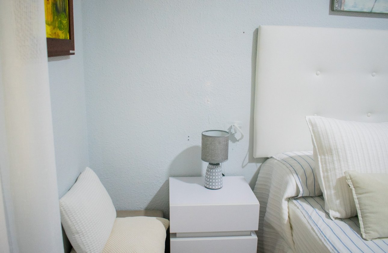 Resale - Villa - Torrevieja - La Siesta - El Salado - Torreta