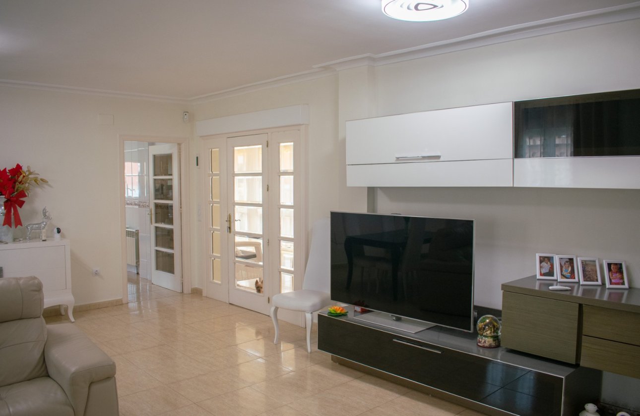 Resale - Villa - La Manga del Mar Menor - La Manga Del Mar Menor