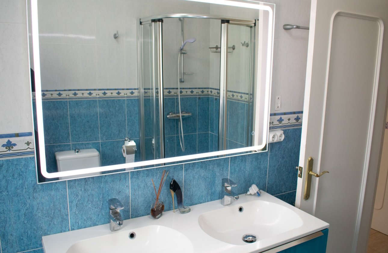 Resale - Villa - La Manga del Mar Menor - La Manga Del Mar Menor