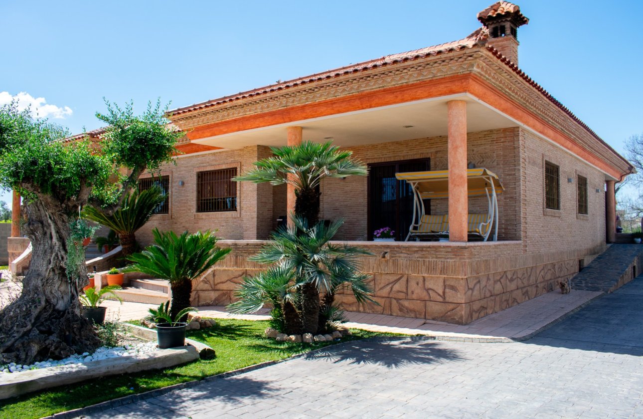 Reventa - Villa - Orihuela Costa - El raal