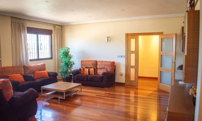 Reventa - Villa - Orihuela Costa - El raal