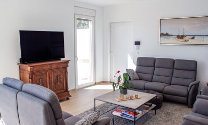 Resale - Villa / Semi detached - Torrevieja - La Siesta - El Salado - Torreta