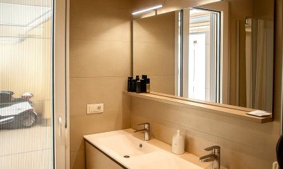 Resale - Villa / Semi detached - Torrevieja - La Siesta - El Salado - Torreta