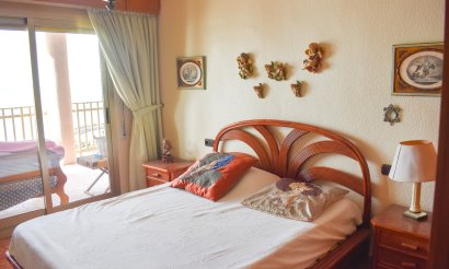 Resale - Apartment / flat - Torrevieja - Torrevieja Centro