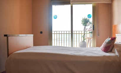 Resale - Apartment / flat - Torrevieja - Torrevieja Centro