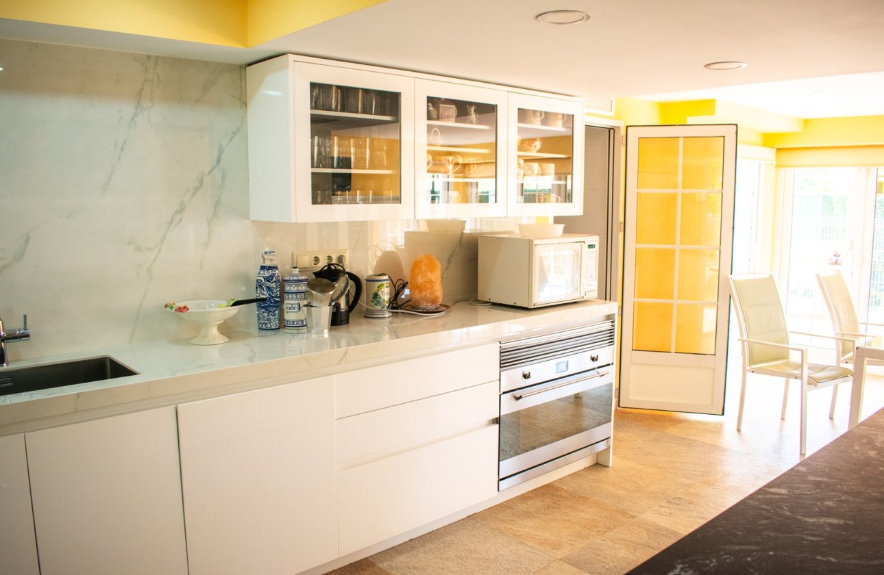 Revente - Villa - Orihuela Costa - MUY CERCA DE LA PLAYA