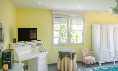 Revente - Villa - Orihuela Costa - MUY CERCA DE LA PLAYA