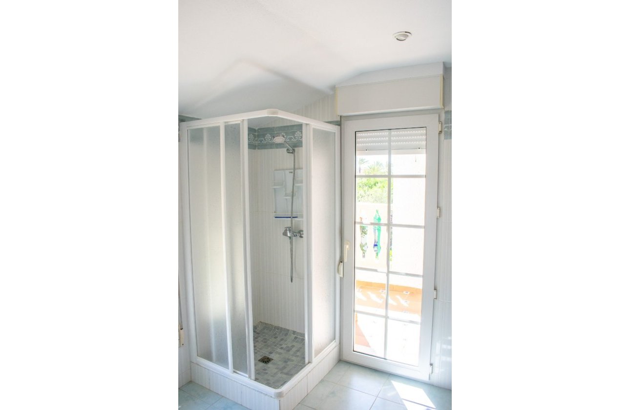 Revente - Villa - Orihuela Costa - MUY CERCA DE LA PLAYA