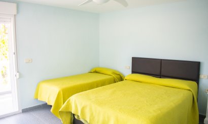 Revente - Villa - Orihuela Costa - MUY CERCA DE LA PLAYA