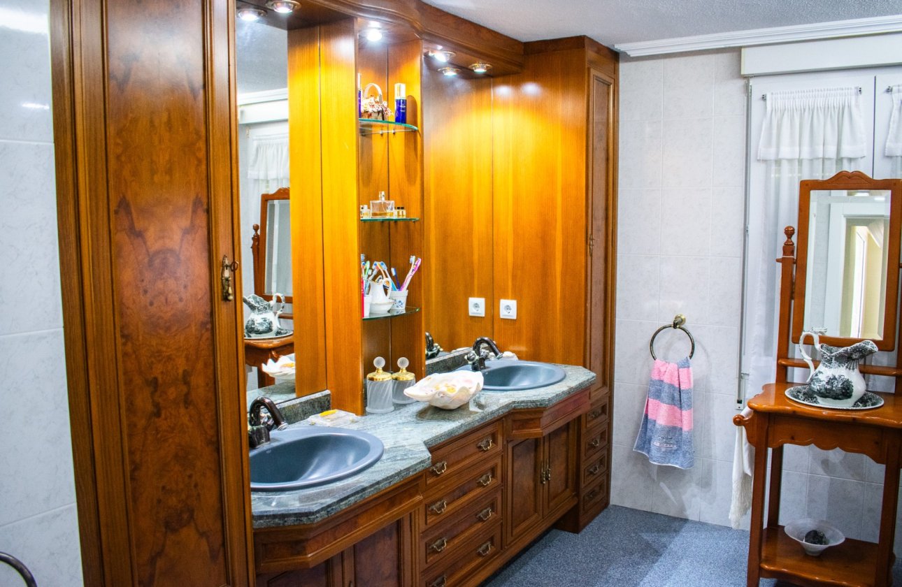 Revente - Villa - Orihuela Costa - MUY CERCA DE LA PLAYA