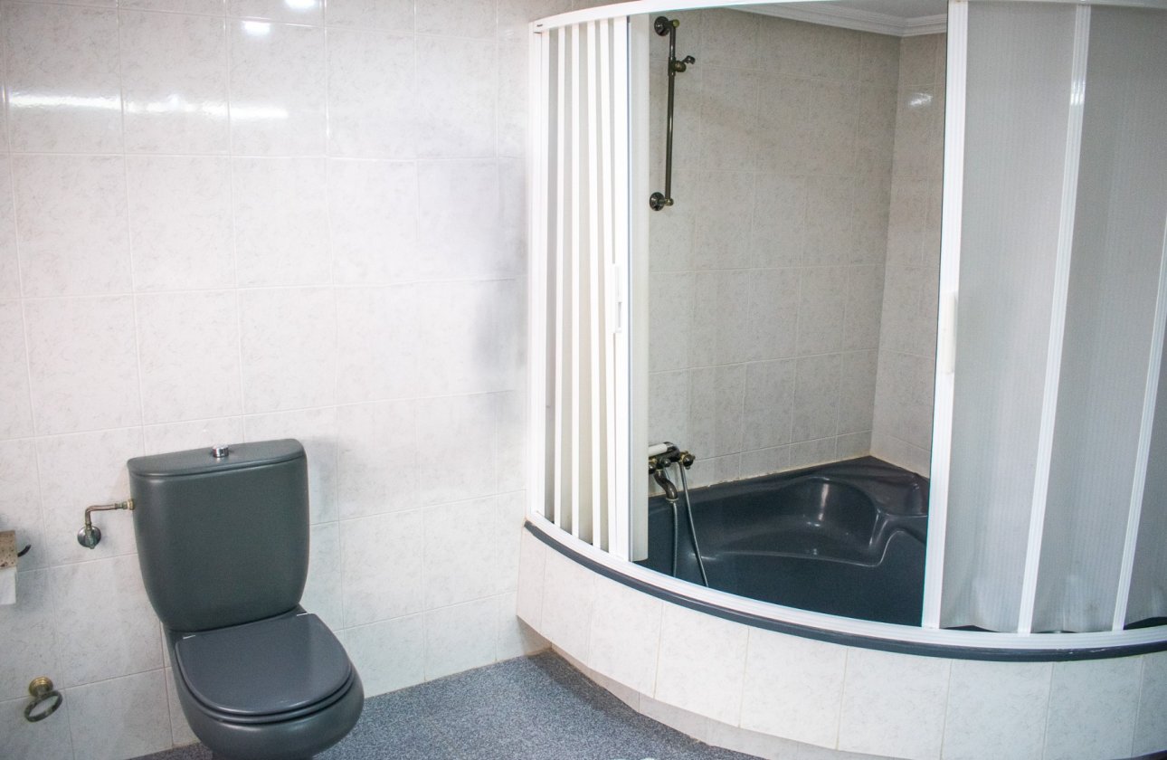 Revente - Villa - Orihuela Costa - MUY CERCA DE LA PLAYA