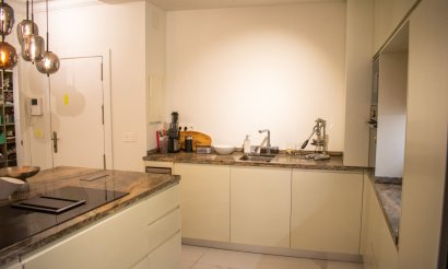 Resale - Apartment / flat - Torrevieja - Torrevieja Centro