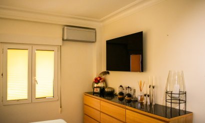 Resale - Apartment / flat - Torrevieja - Torrevieja Centro