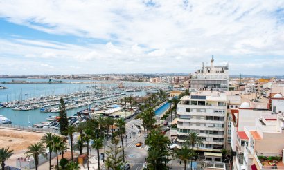 Resale - Apartment / flat - Torrevieja - Torrevieja Centro