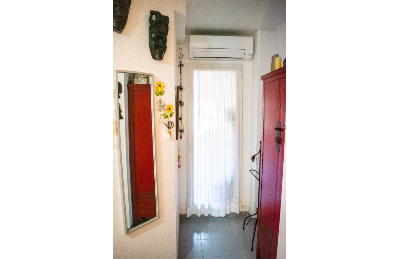 Resale - Apartment / flat - Orihuela Costa - Playa Flamenca