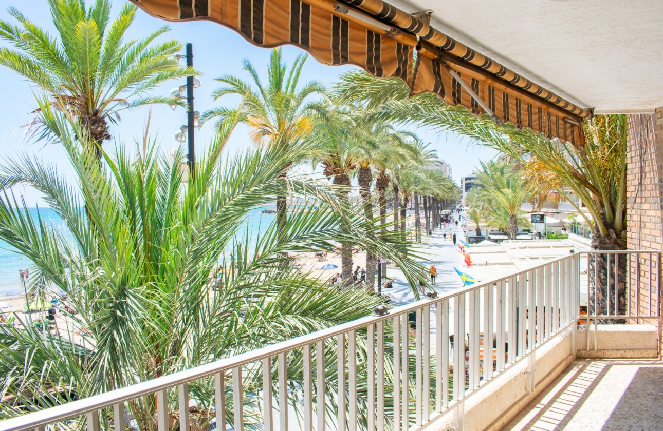 Resale - Apartment / flat - Torrevieja - Playa del Cura