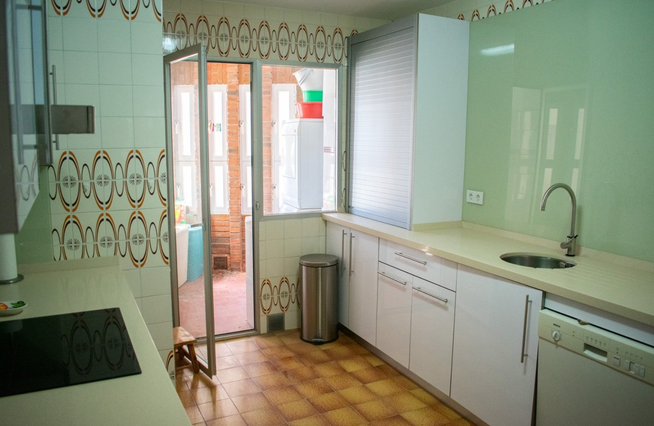 Resale - Apartment / flat - Torrevieja - Playa del Cura