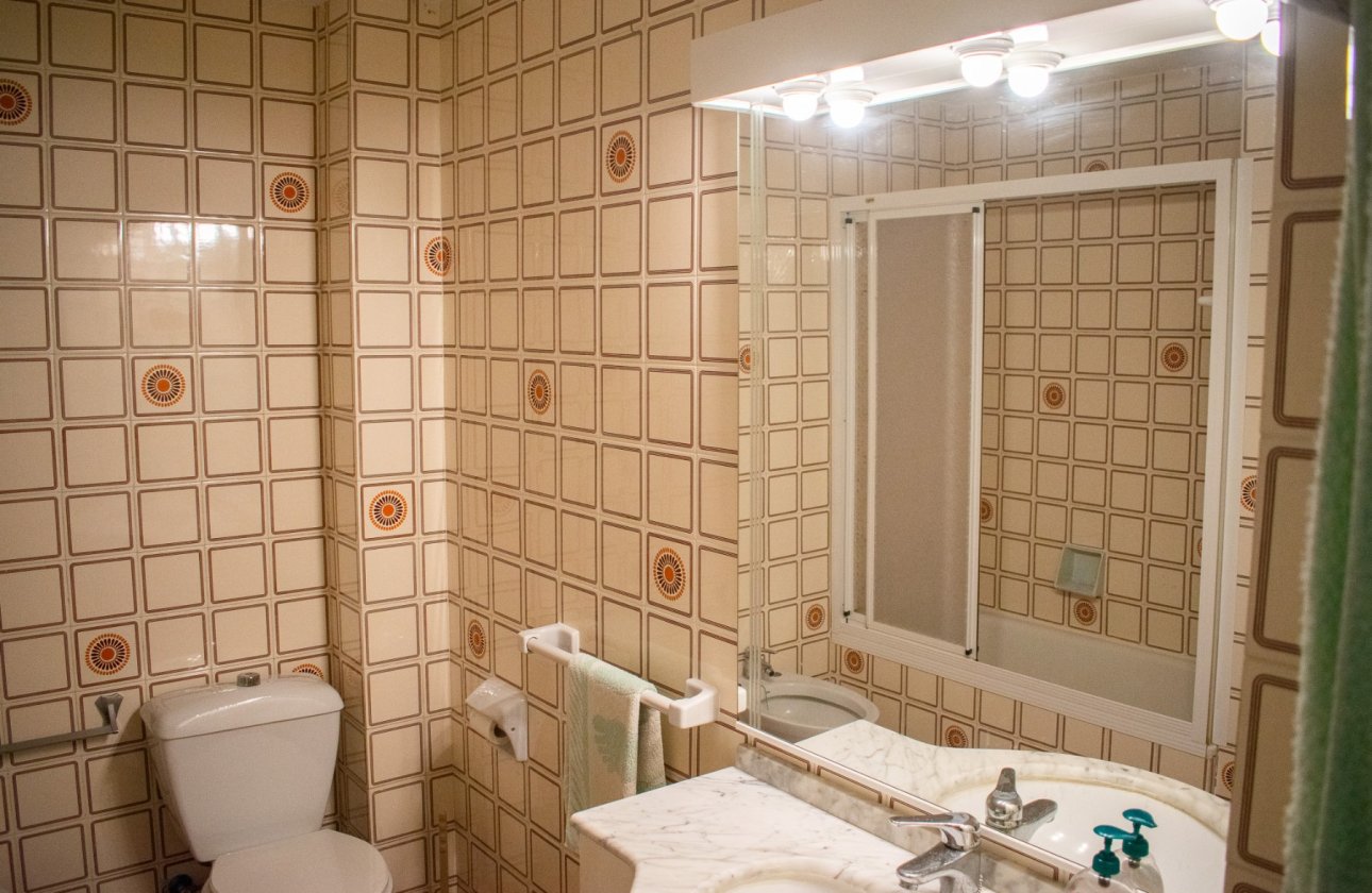 Resale - Apartment / flat - Torrevieja - Playa del Cura