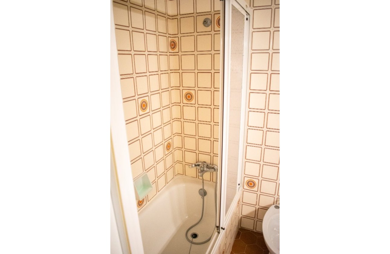 Resale - Apartment / flat - Torrevieja - Playa del Cura