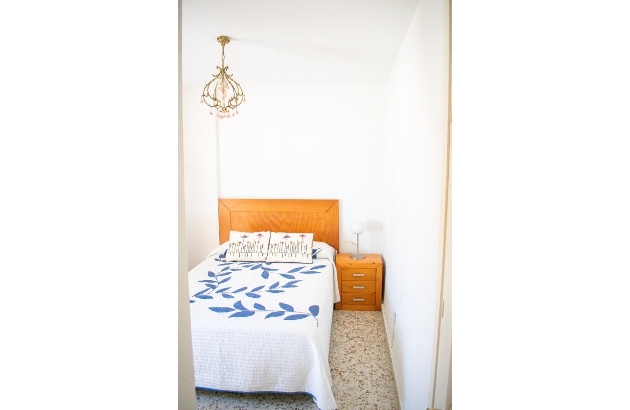 Resale - Apartment / flat - Torrevieja - Playa del Cura