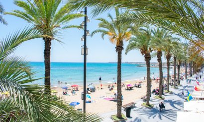 Resale - Apartment / flat - Torrevieja - Playa del Cura